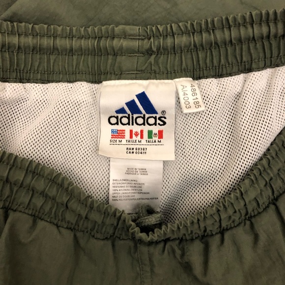 Navy green adidas track pants. Size mens M but dit more like an L. - Picture 7 of 8